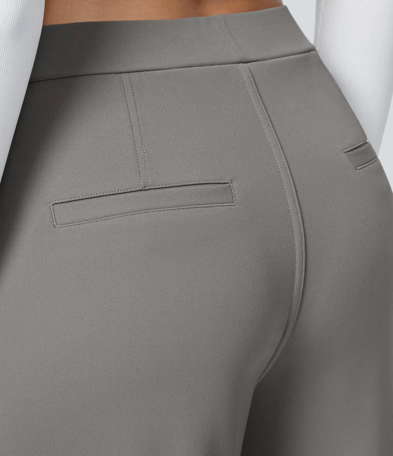 Pantalón oficina pierna recta bolsillo lateral tiro alto pliegue
